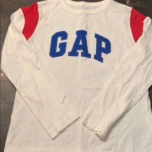 Boys Gap Long Sleeve Tee Shirt Size Small (7-8)